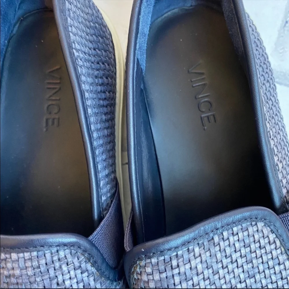 Blue woven slip on sneakers Vince Preston size 7 white chunky sole